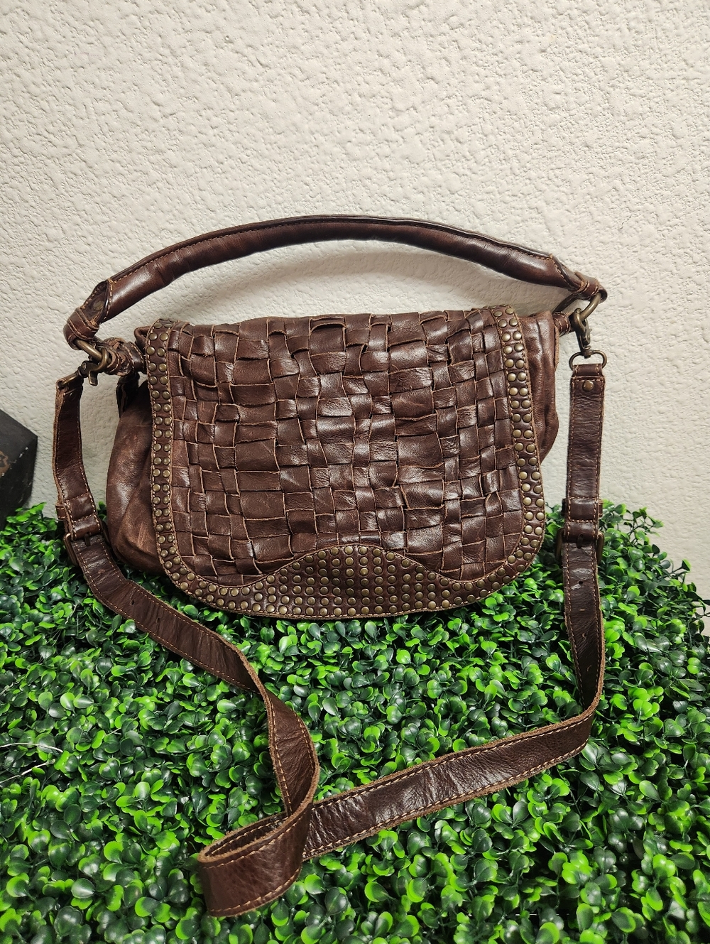 FRYE Stacy Woven & Studded Hobo Bag Italian Leather 2-Way Dark Brown